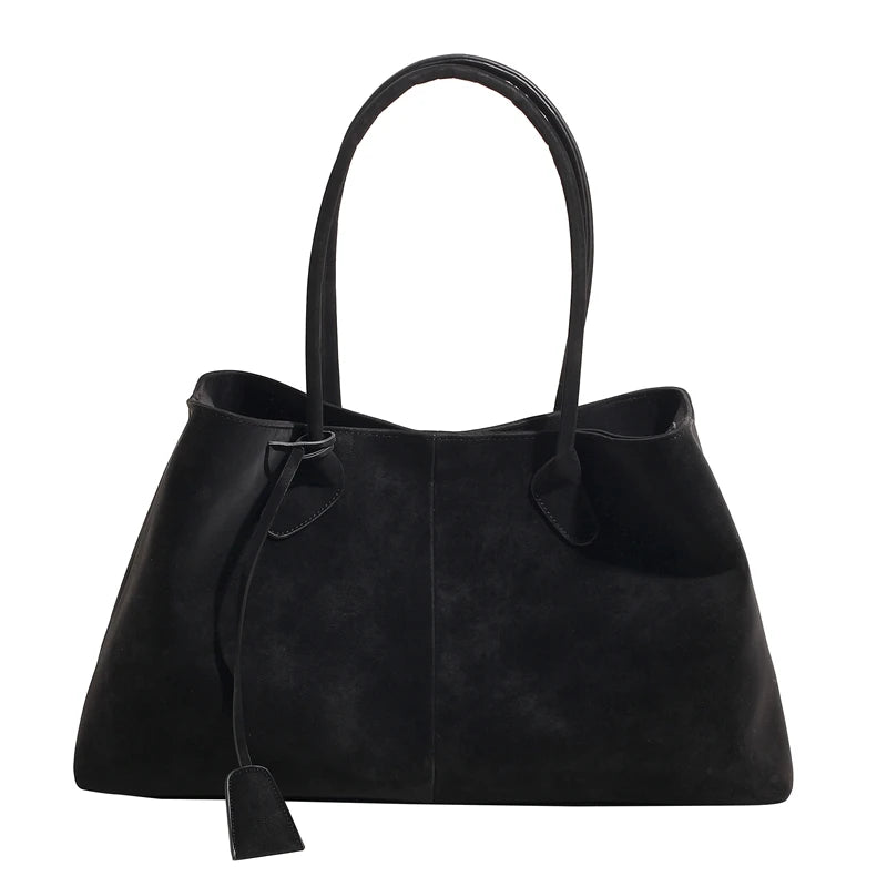 Die Céline Tasche in Wildleder-Optik
