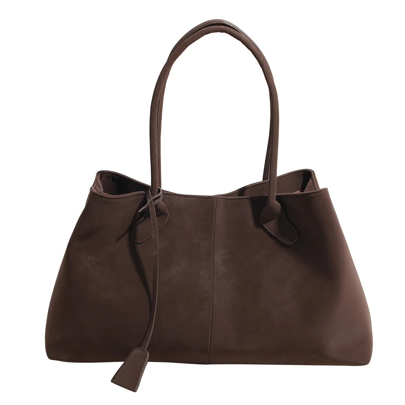 Die Céline Tasche in Wildleder-Optik